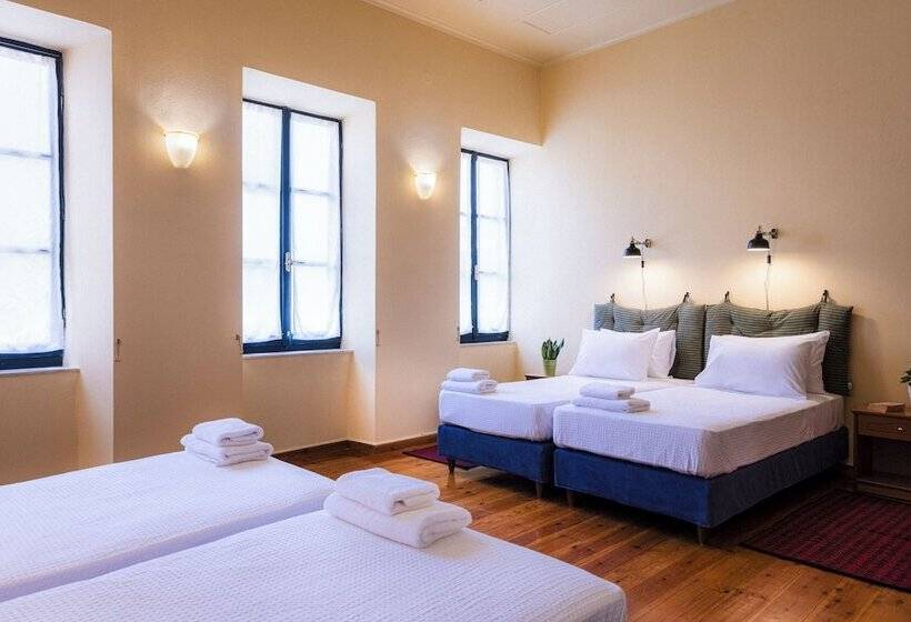 ベッドアンドブレックファースト Sundial Lodge