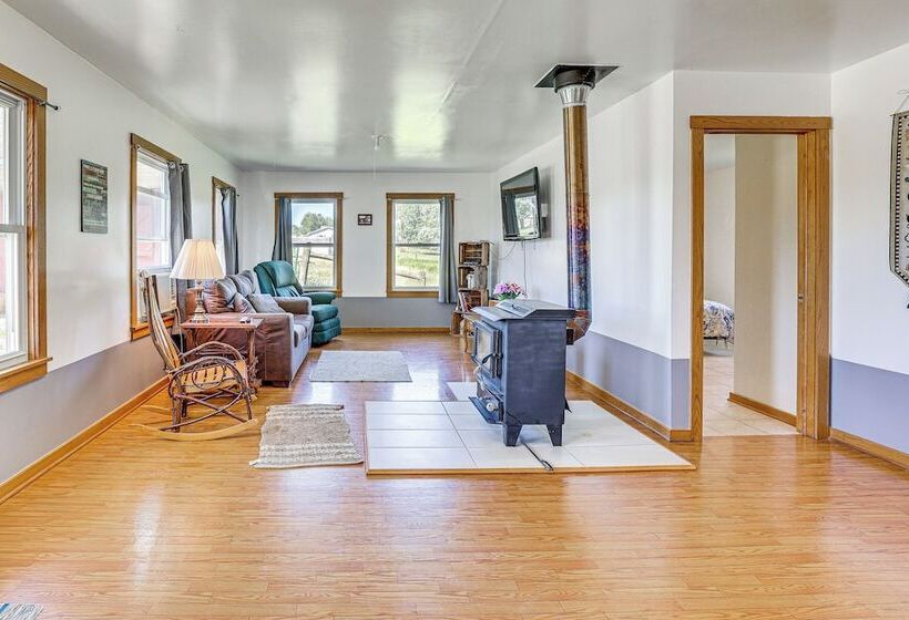 Countryside Retreat In Middlefield ~ 7 Mi To Town!