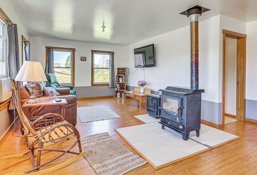 Countryside Retreat In Middlefield ~ 7 Mi To Town!