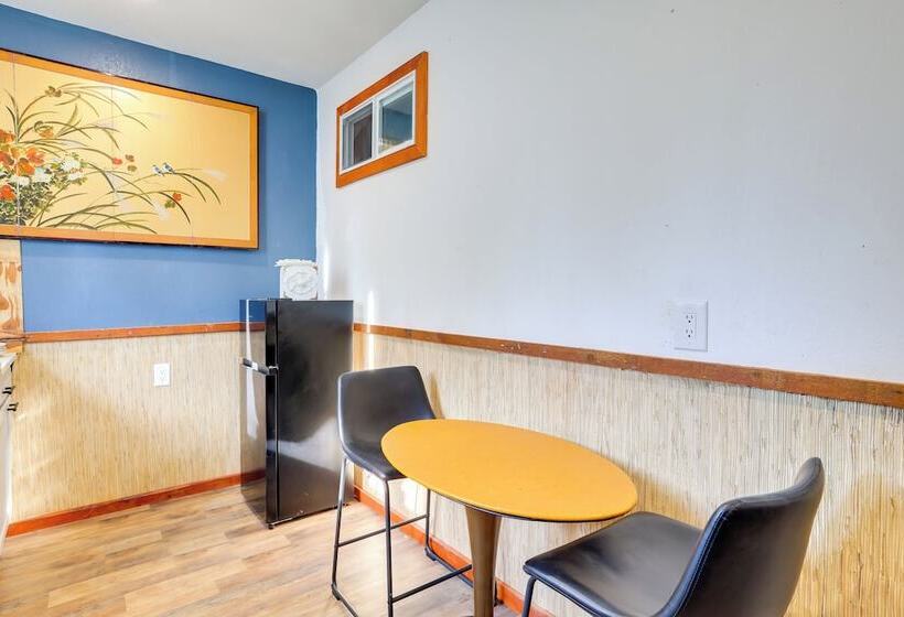 Grove Cabin W/ Private Hot Tub Near Grand Lake!