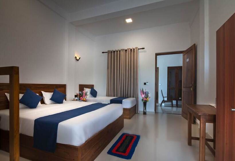 ホテル Pineapple Surf Arugambay