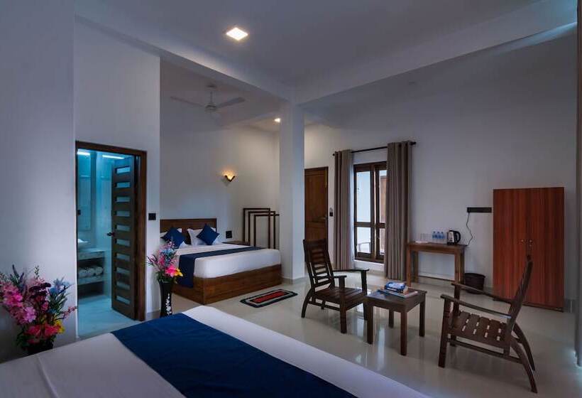 ホテル Pineapple Surf Arugambay