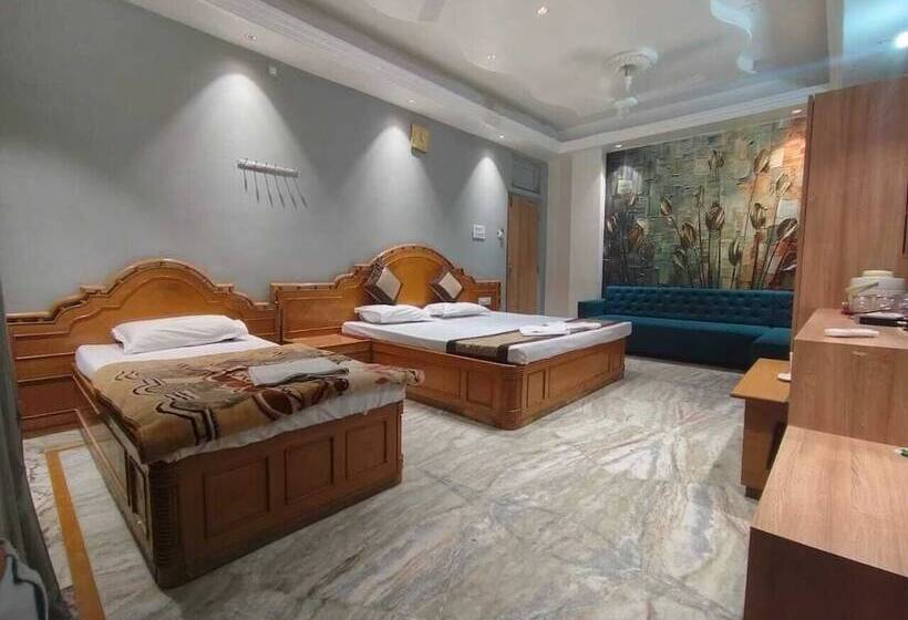 ホテル Bhagya Laxmi