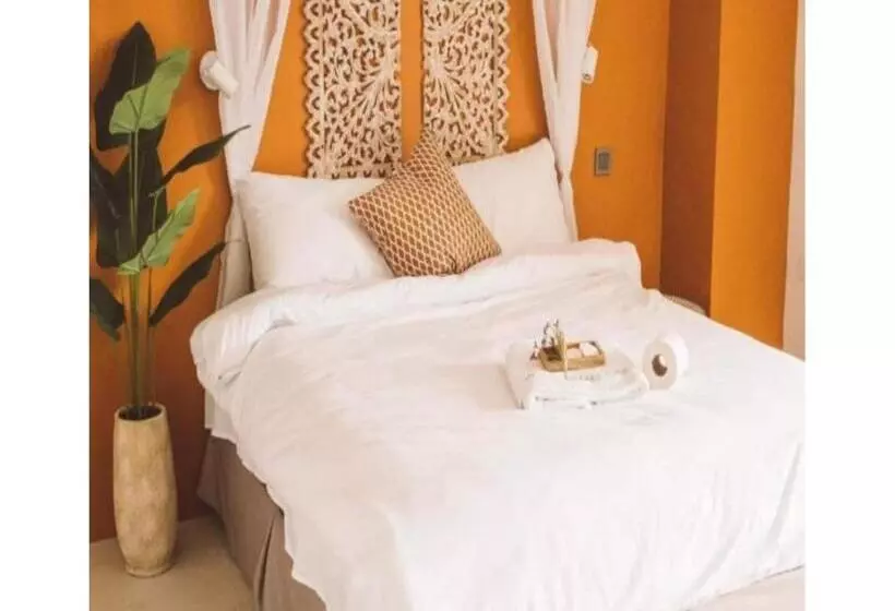 ホテル Marian Palazz