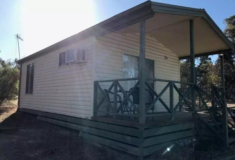 ホテル Stawell Caravan Park