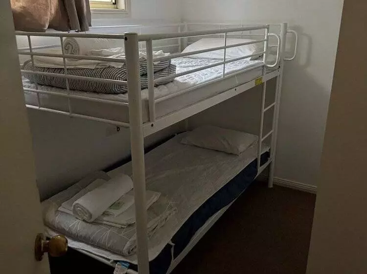 ホテル Stawell Caravan Park