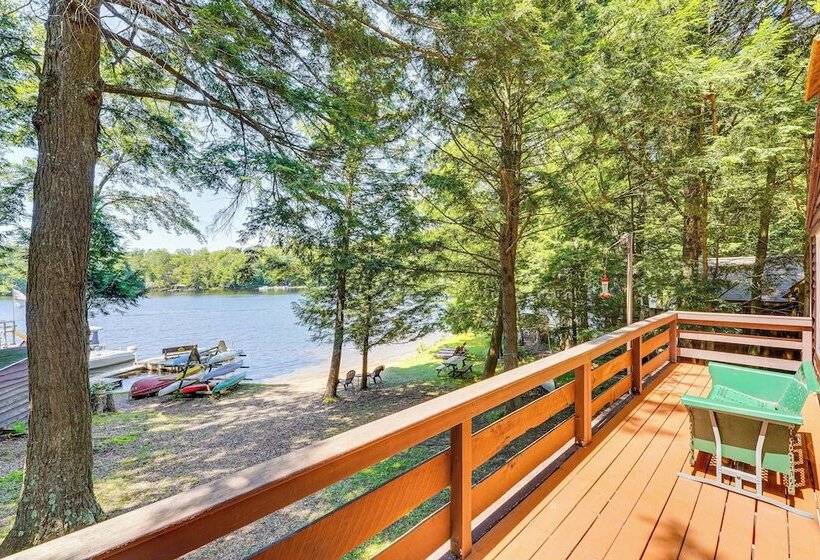 Inlet Lakefront Home: Private Dock & Beach Access!