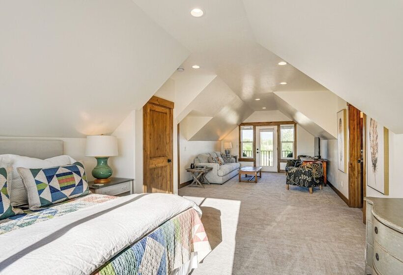 Luxe Tetonia Home W/ Tetons View, Close To Skiing!