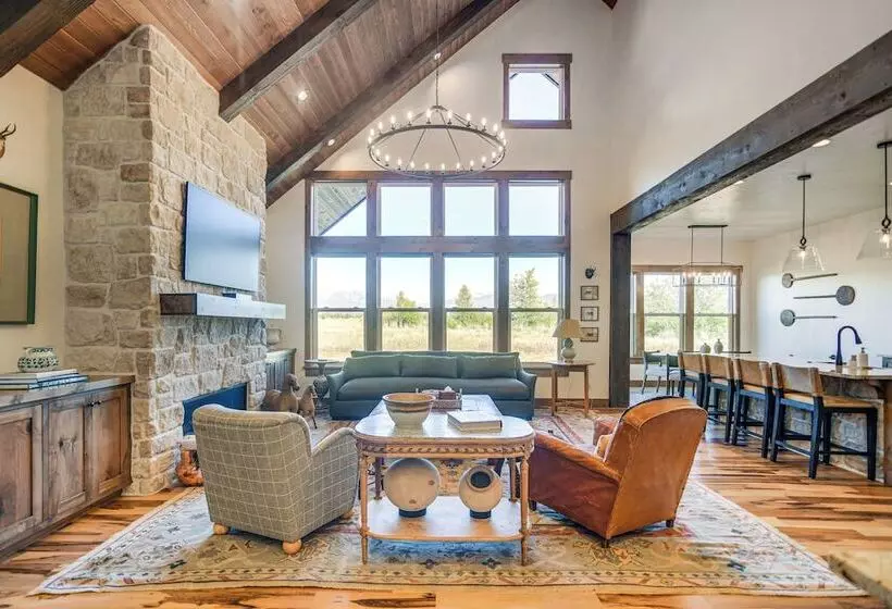 Luxe Tetonia Home W/ Tetons View, Close To Skiing!