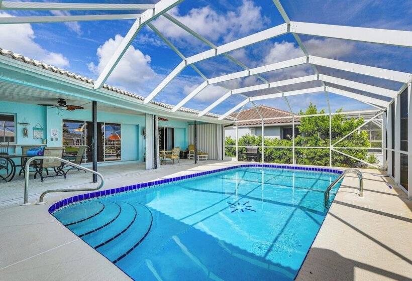 2 Mi To Fishermen S Village: Home W/ Dock!