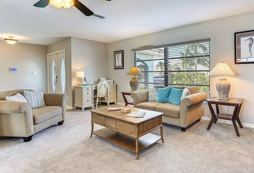 2 Mi To Fishermen S Village: Home W/ Dock!