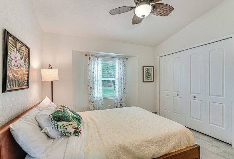 Riverfront Fort Myers Home W/ Boat Dock!