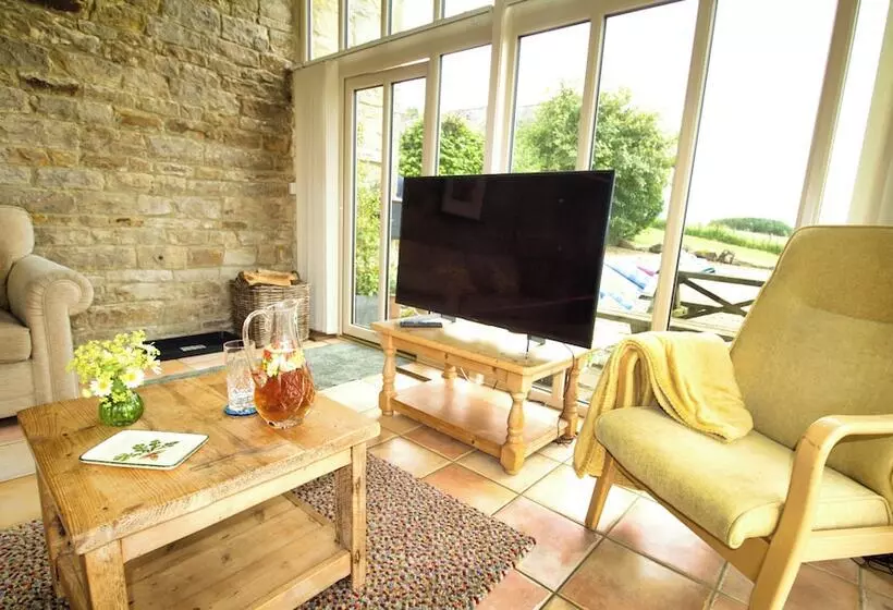 Tranquil 3 Bed   All En Suite   Cottage In Hexham