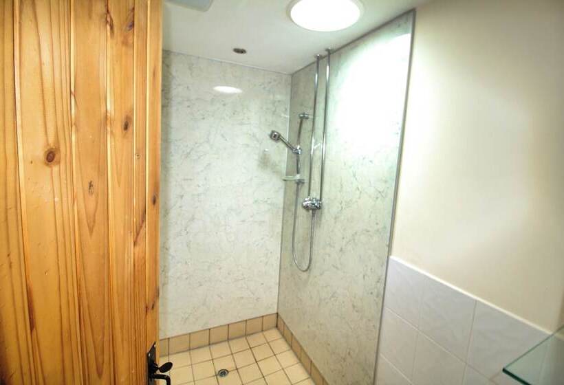 Tranquil 3 Bed   All En Suite   Cottage In Hexham