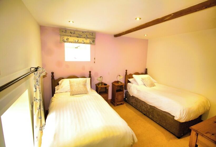 Tranquil 3 Bed   All En Suite   Cottage In Hexham