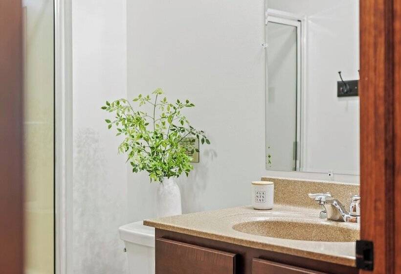 Bear Paw Lodge By Avantstay Hot Tub, Deck, & Fire Pit