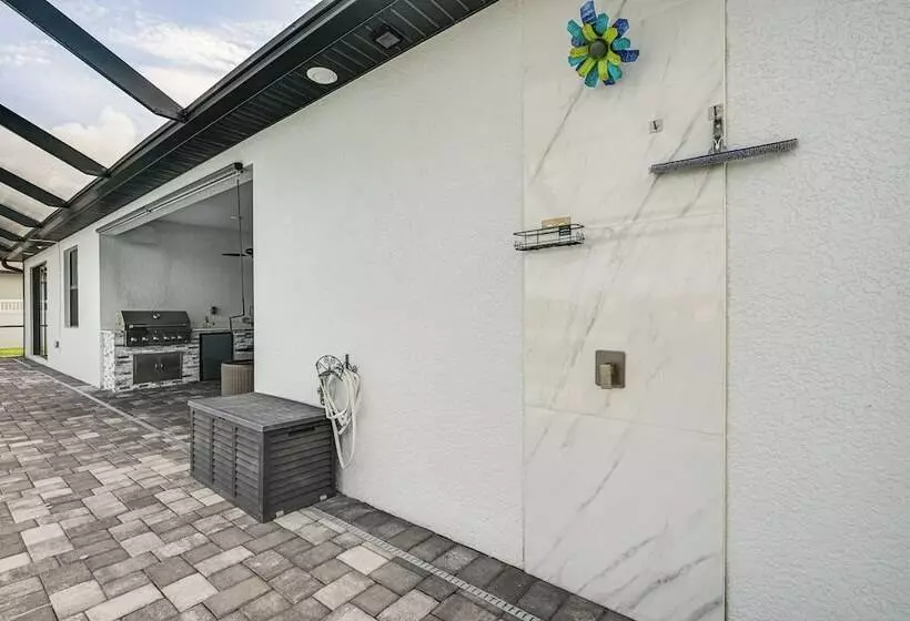 5 Mi To Beach: Family Retreat In Cape Coral