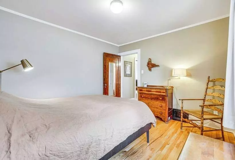 Cozy Cheyenne Home W/ Yard < 1 Mi To Downtown!