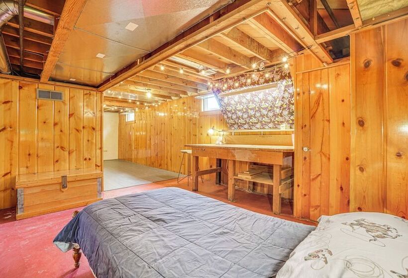 Cozy Cheyenne Home W/ Yard < 1 Mi To Downtown!