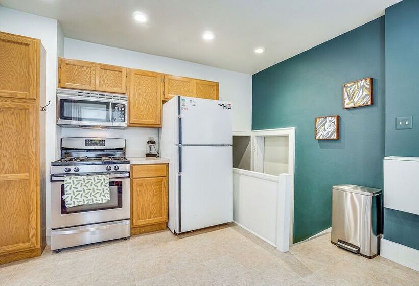 Cozy Cheyenne Home W/ Yard < 1 Mi To Downtown!