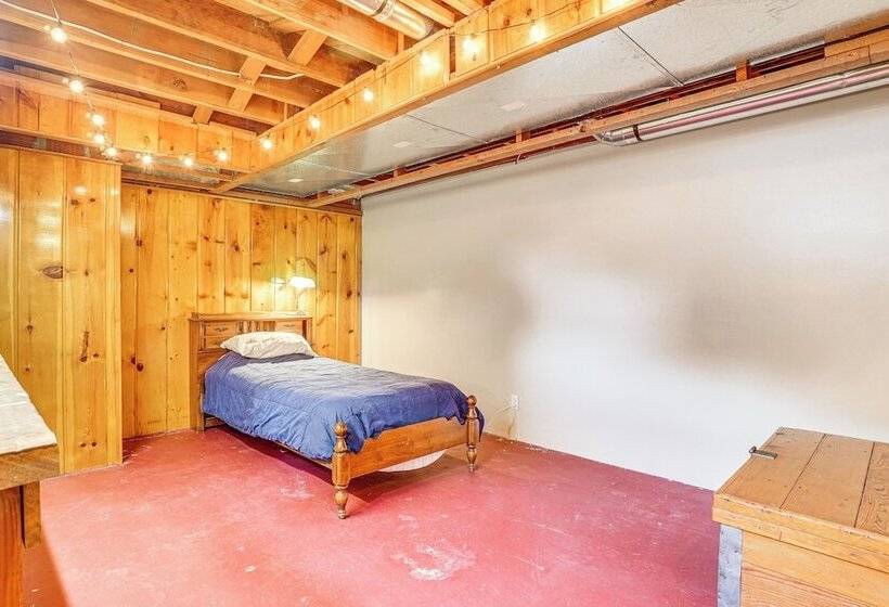 Cozy Cheyenne Home W/ Yard < 1 Mi To Downtown!