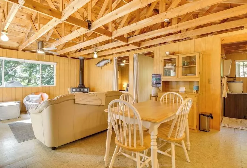 Private Dock On Messalonskee Lake: Cozy Cottage!