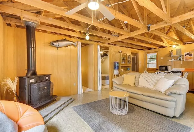 Private Dock On Messalonskee Lake: Cozy Cottage!