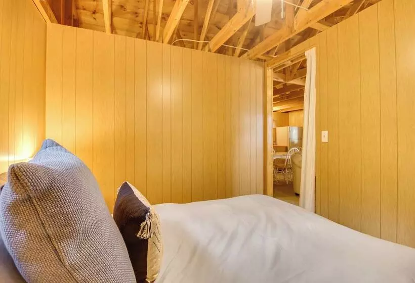 Private Dock On Messalonskee Lake: Cozy Cottage!