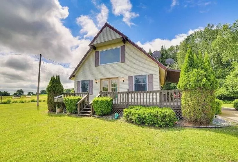 Germfask Home W/ Fire Pit, Grill & Yard Games!