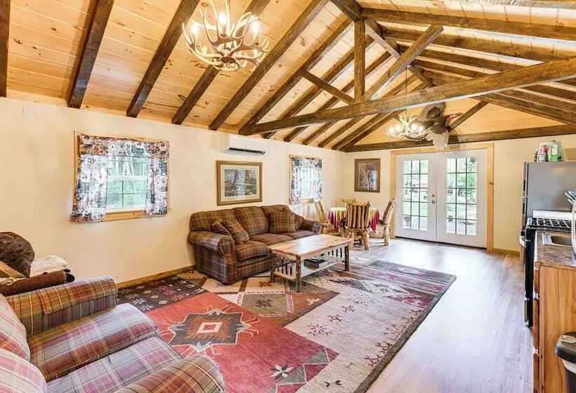 Harrington Cabin W/ Grills   Near Beaches & Hiking