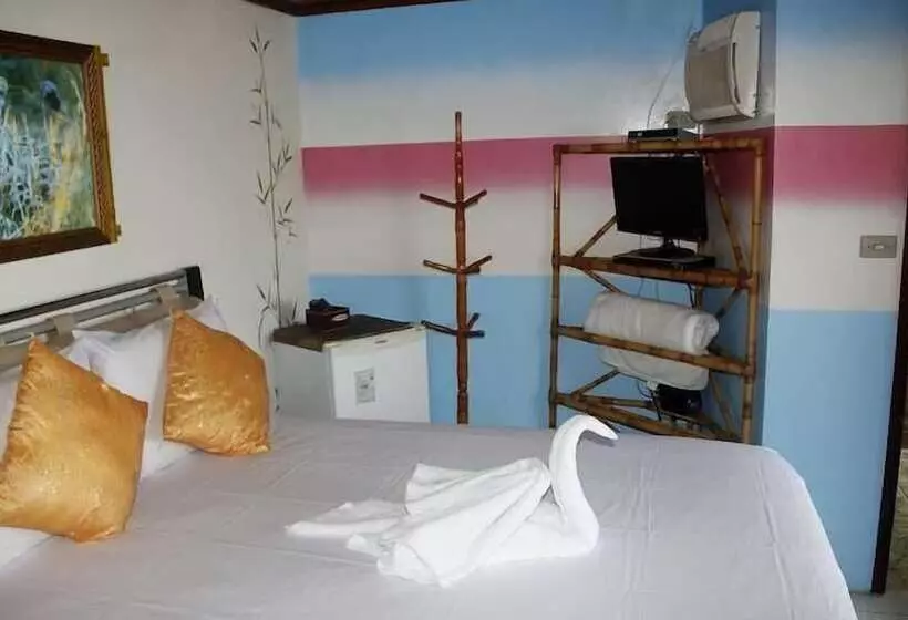 مسافرخانه Pousada Coração Da Ilha