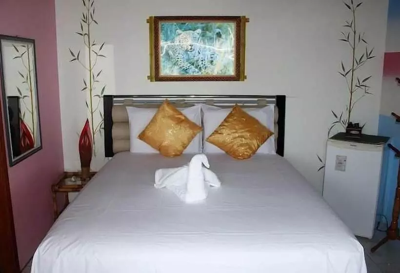 مسافرخانه Pousada Coração Da Ilha