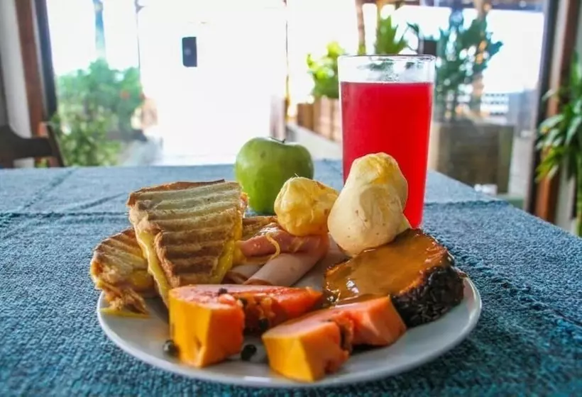 مسافرخانه Pousada Coração Da Ilha