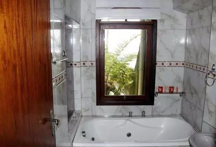 مسافرخانه Pousada Coração Da Ilha