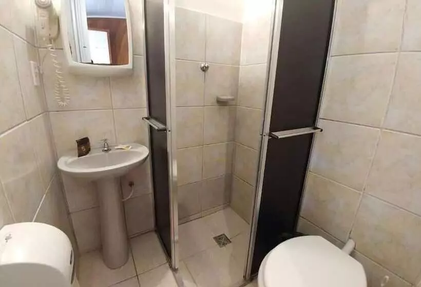 مسافرخانه Pousada Coração Da Ilha