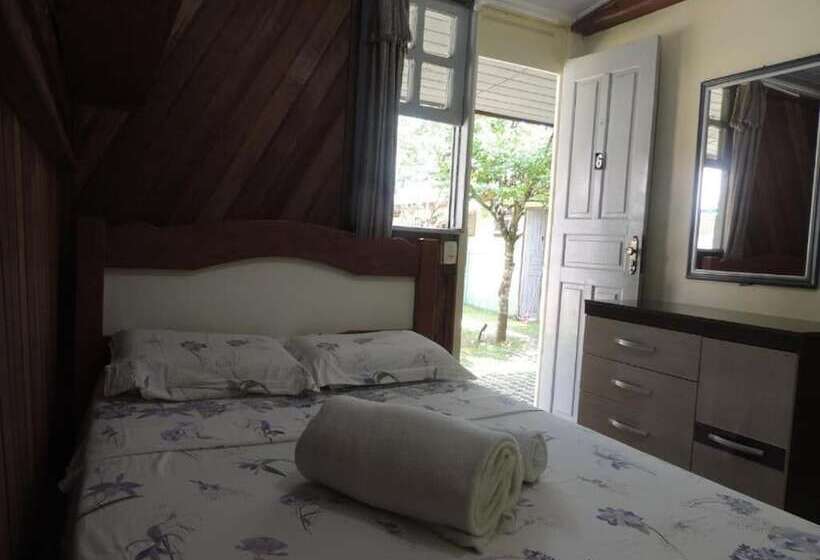 簡易ホテル Pousada Coração Da Ilha