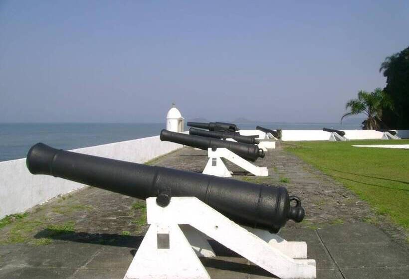 簡易ホテル Pousada Coração Da Ilha