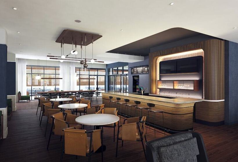 Отель Courtyard By Marriott Antioch Pittsburg