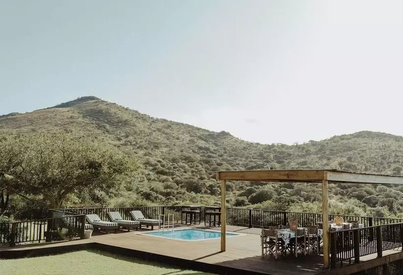 هتل Duiker Game Lodge