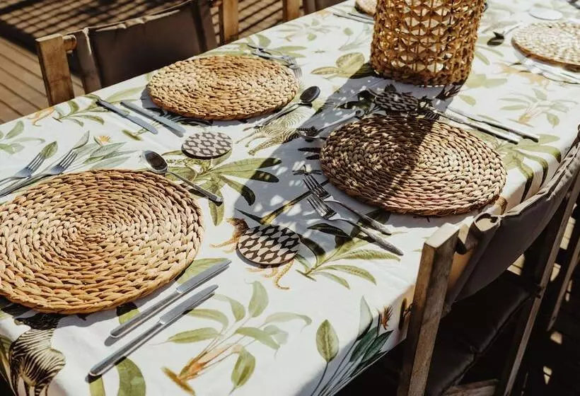 هتل Duiker Game Lodge