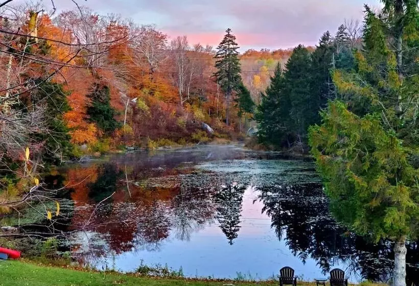 Hotelli Pinnacle Lodge