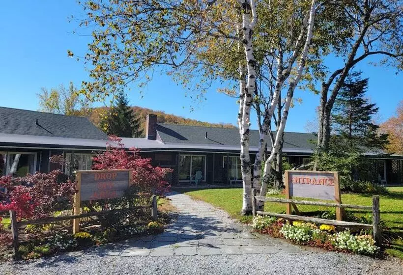 Hotelli Pinnacle Lodge