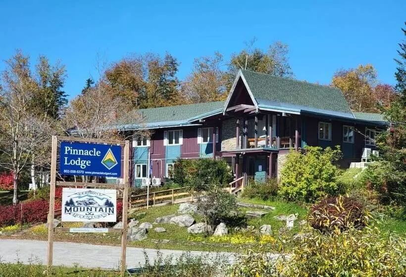 Hotelli Pinnacle Lodge