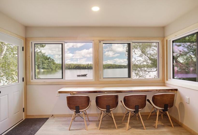 Oneida County Cabin W/ Private Dock & Rowboat!