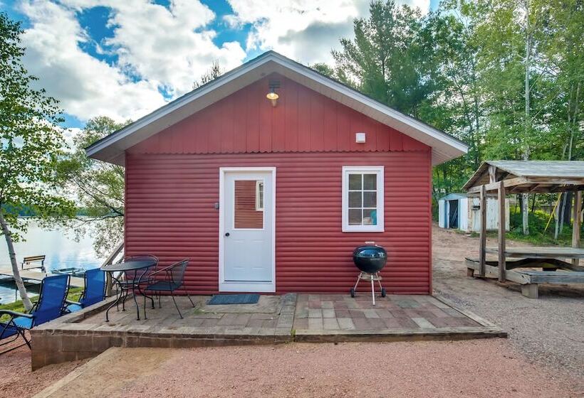 Oneida County Cabin W/ Private Dock & Rowboat!