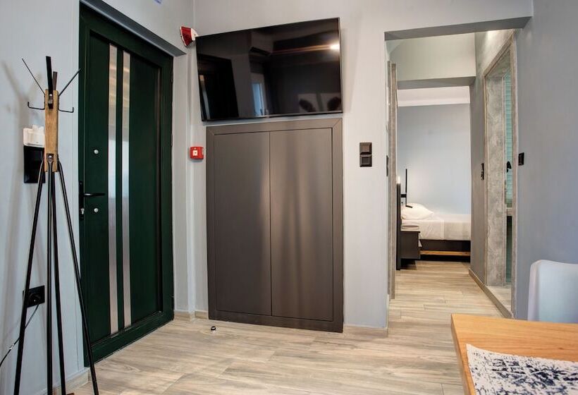 פנסיון Agora Apartments