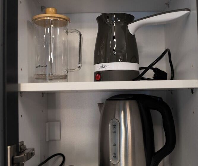 פנסיון Agora Apartments