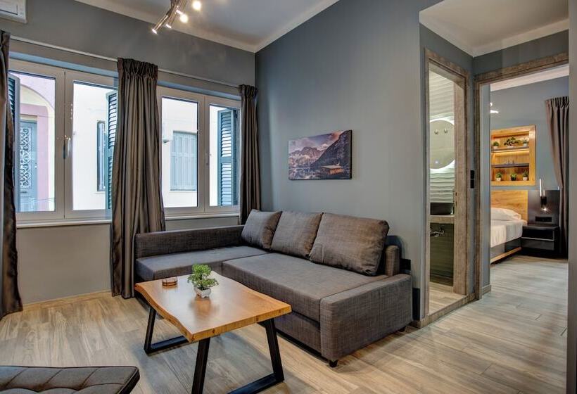 פנסיון Agora Apartments