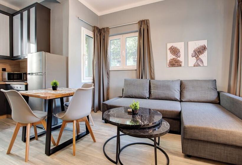 פנסיון Agora Apartments