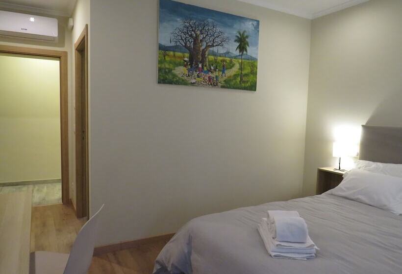 پانسیون Guest House Acácias Rubras